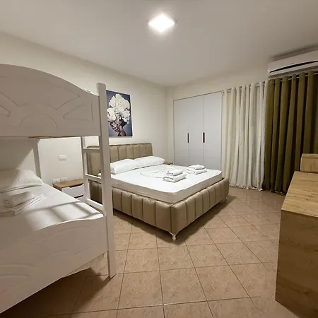 Fllad Deti 02 Apartamento